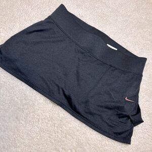 NWOT Nike skort